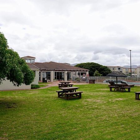 Whales & Waves Villa Hermanus Exterior photo