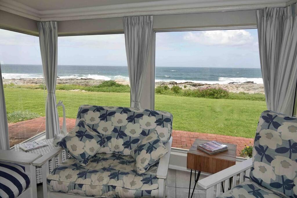 Whales & Waves Villa Hermanus Exterior photo