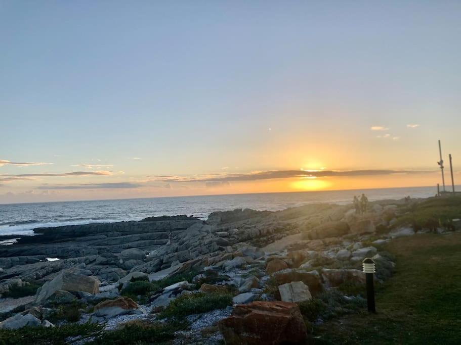 Whales & Waves Villa Hermanus Exterior photo