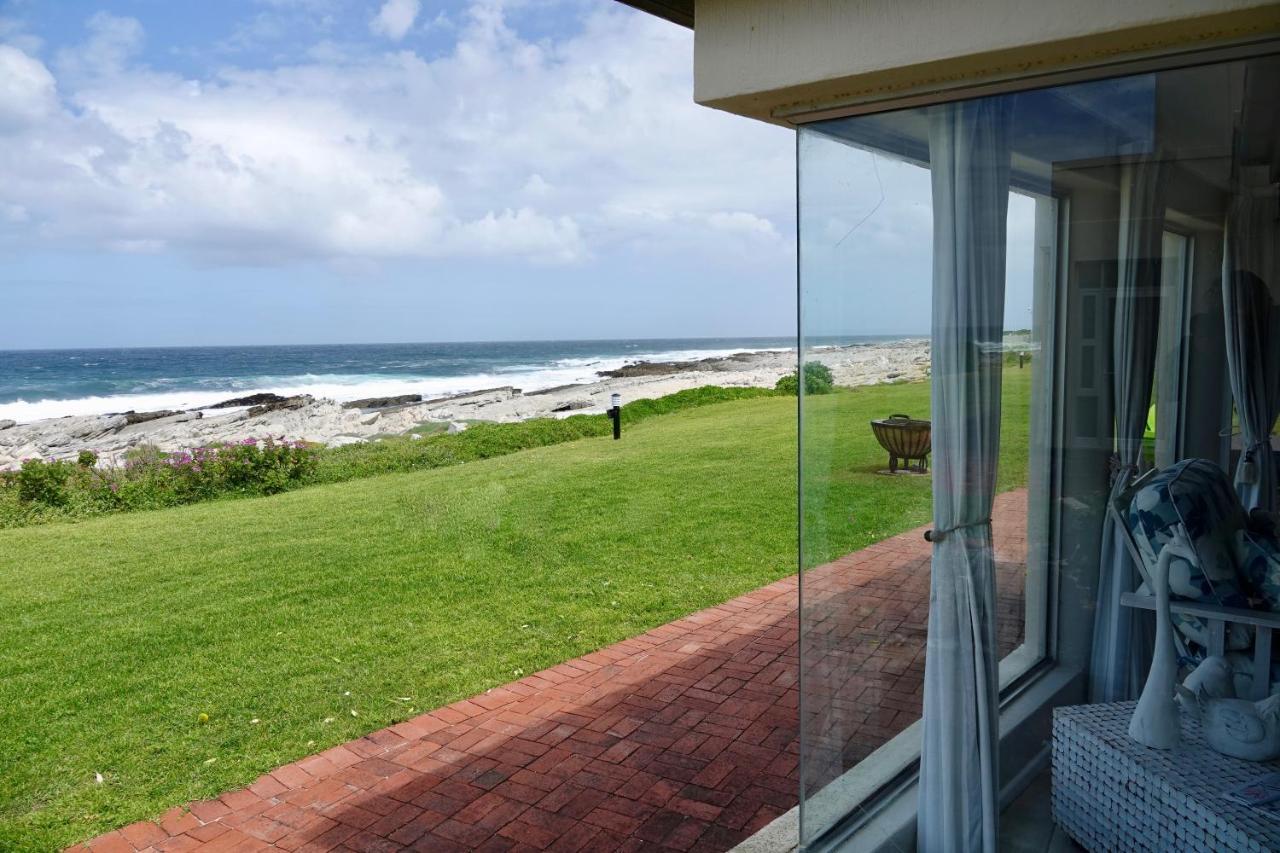 Whales & Waves Villa Hermanus Exterior photo