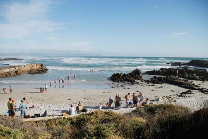 Whales & Waves Villa Hermanus Exterior photo